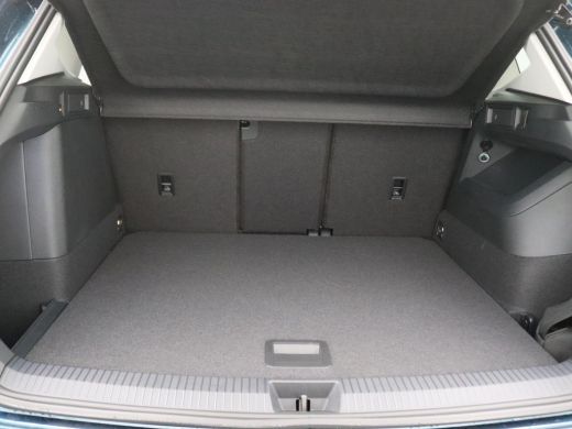 Volkswagen Tiguan 1.5 eHybrid Life Edition 204PK DSG Trekhaak, 19" LM Velgen, Achteruitrijcamera, Side Assist, Navi... ActivLease financial lease