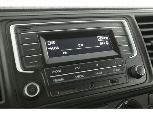 Volkswagen Transporter 2.0 TSI 150PK L1H1 | Benzine | 3-Zits | Trekh. | Parkeersens. ActivLease financial lease