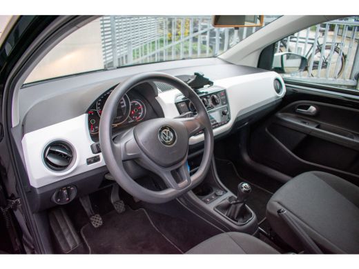 Volkswagen up! 1.0 BMT move up! DAB-Metalic-5 drs-Airco-Elektrische ramen-Centraal ActivLease financial lease
