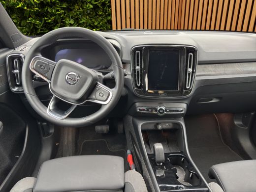 Volvo  EX40 Single Motor Extended Range Ultra 82 kWh | Trekhaak | 360 Camera | Panoramadak | Harman/Kardon ActivLease financial lease