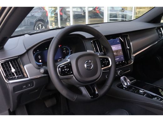 Volvo  S90 2.0 T8 AWD Ultimate Dark Luchtvering | 360&deg; Camera | Head-Up Display | Schuifdak | 455pk | Harman... ActivLease financial lease