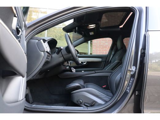 Volvo  S90 2.0 T8 AWD Ultimate Dark Luchtvering | 360&deg; Camera | Head-Up Display | Schuifdak | 455pk | Harman... ActivLease financial lease