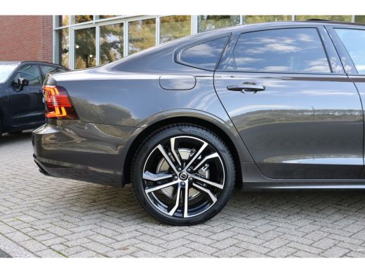 Volvo  S90 2.0 T8 AWD Ultimate Dark Luchtvering | 360&deg; Camera | Head-Up Display | Schuifdak | 455pk | Harman... ActivLease financial lease