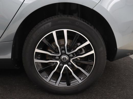 Volvo  V40 1.5 T2 Polar+ | Automaat | Stoelverwarming | Full LED | Navigatie | Parkeerhulp | Climate control... ActivLease financial lease