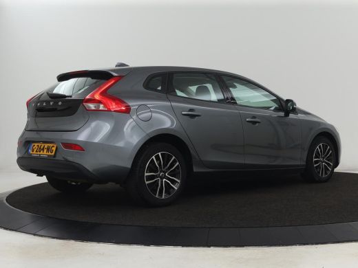 Volvo  V40 1.5 T2 Polar+ | Automaat | Stoelverwarming | Full LED | Navigatie | Parkeerhulp | Climate control... ActivLease financial lease