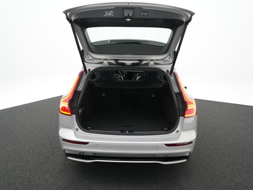 Volvo  V60 2.0 T6 Plug-in hybrid AWD Plus Dark | 360&deg; Camera | Harman Kardon | Nappa Sportstoelen | Adaptive... ActivLease financial lease