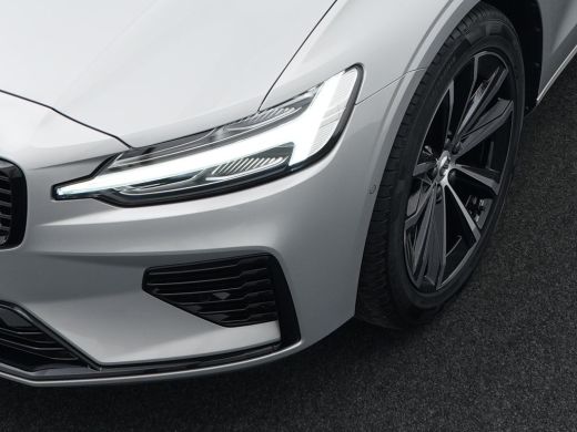 Volvo  V60 2.0 T6 Plug-in hybrid AWD Plus Dark | 360&deg; Camera | Harman Kardon | Nappa Sportstoelen | Adaptive... ActivLease financial lease