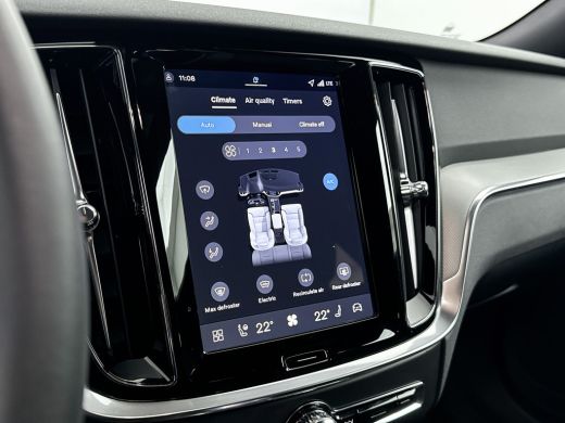 Volvo  V60 T6 Recharge Plus Dark | 18" | 360 Camera | Harman Kardon | Elektrisch verstelbare Stoelen | Trekh... ActivLease financial lease