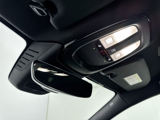 Volvo  V60 T6 Recharge Plus Dark | 18" | 360 Camera | Harman Kardon | Elektrisch verstelbare Stoelen | Trekh... ActivLease financial lease