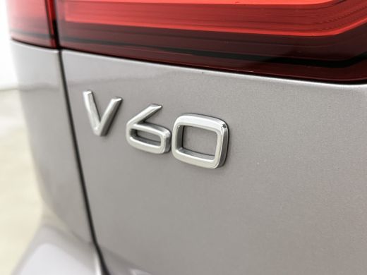 Volvo  V60 T6 Recharge Plus Dark | 18" | 360 Camera | Harman Kardon | Elektrisch verstelbare Stoelen | Trekh... ActivLease financial lease