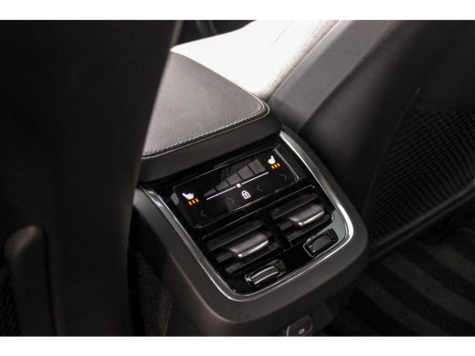 Volvo  V90 2.0 B4 Business Pro Inscription| BTW auto | 1e eigenaar | NL auto | 20 inch | Panoramadak | Harma... ActivLease financial lease