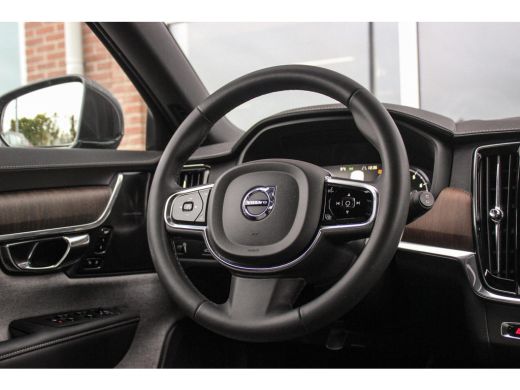 Volvo  V90 2.0 B4 Business Pro Inscription| BTW auto | 1e eigenaar | NL auto | 20 inch | Panoramadak | Harma... ActivLease financial lease
