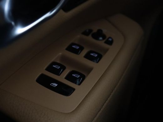 Volvo  V90 Cross Country 2.0 T5 AWD | Leder | Trekhaak | Stoelverwarming | Adaptive cruise | Camera | Carpla... ActivLease financial lease
