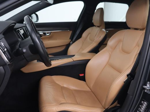 Volvo  V90 Cross Country 2.0 T5 AWD | Leder | Trekhaak | Stoelverwarming | Adaptive cruise | Camera | Carpla... ActivLease financial lease