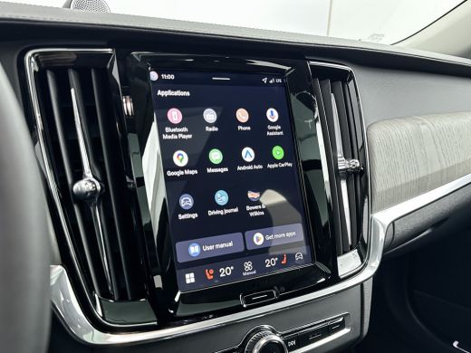 Volvo  V90 T8 Recharge Ultra Dark | 20" | Luchtvering | Trekhaak | Geventileerd Nappa | Massagestoelen | Bow... ActivLease financial lease