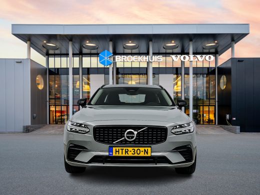 Volvo  V90 T8 Recharge Ultra Dark | 20" | Luchtvering | Trekhaak | Geventileerd Nappa | Massagestoelen | Bow... ActivLease financial lease