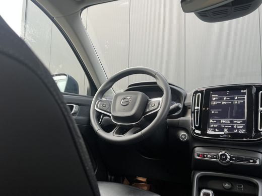 Volvo  XC40 1.5 T4 Recharge Inscription | Stoel en stuurwielverwarming | Adaptieve Cruise control | Leder | B... ActivLease financial lease
