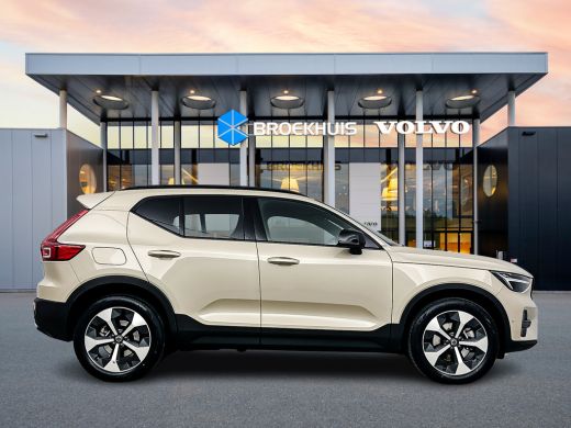 Volvo  XC40 B4 Plus Dark | 19" | Panoramadak | 360 Camera | Harman Kardon | Elektr. verst. stoelen | Adaptiev... ActivLease financial lease