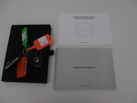 Volvo  XC40 Recharge P8 AWD R Design | Panoramadak | Leder | 360 Camera | Stoelverwarming | Harman/Kardon | M... ActivLease financial lease