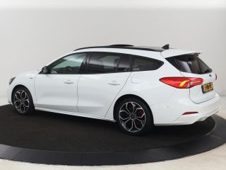 Ford Focus 1.5 EcoBoost ST Line X | Panoramadak | Half leder | Stoel & stuurverwarming | Adaptive cruise | C...