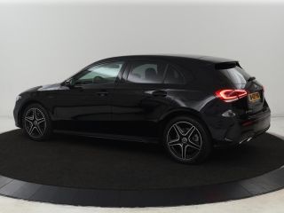 Mercedes-Benz A-Klasse 250e AMG Limited | Carplay | Stoelverwarming | Camera | Leder/Alcantara | Sfeerverlichting | Navi...