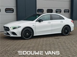 Mercedes-Benz A-Klasse 250e Sedan AMG Panorama Memory Night Pakket