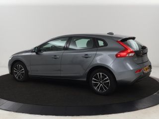 Volvo  V40 1.5 T2 Polar+ | Automaat | Stoelverwarming | Full LED | Navigatie | Parkeerhulp | Climate control...