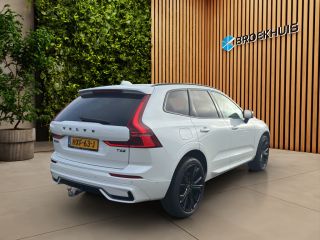Volvo  XC60 2.0 T6 Plug-in hybrid AWD Ultra Black Edition | Facelift! | Luchtvering | Bowers&Wilkins | Trekha...