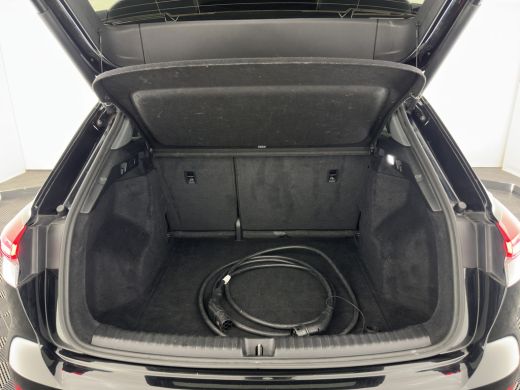 Audi Q4 e-tron 40 Launch edition Advanced Plus 77 kWh [3-Fase] {SOH-93%} (INCL-BTW) *HEATPUMP | ADAPT-CRUISE | M... ActivLease financial lease