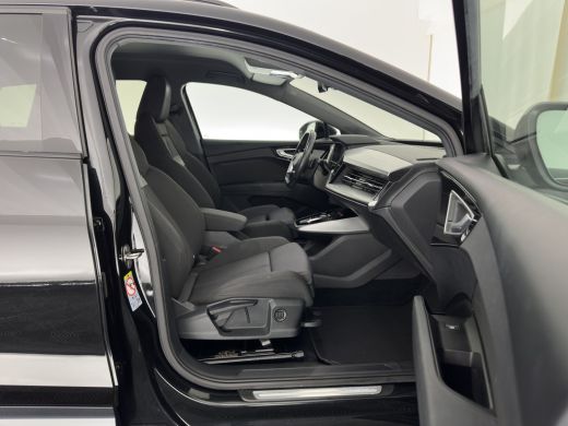 Audi Q4 e-tron 40 Launch edition Advanced Plus 77 kWh [3-Fase] {SOH-93%} (INCL-BTW) *HEATPUMP | ADAPT-CRUISE | M... ActivLease financial lease