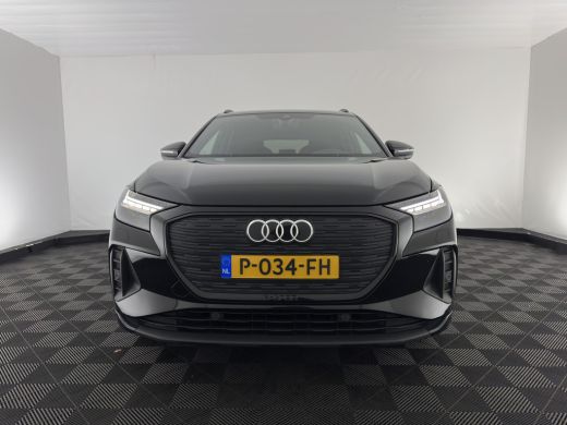 Audi Q4 e-tron 40 Launch edition Advanced Plus 77 kWh [3-Fase] {SOH-93%} (INCL-BTW) *HEATPUMP | ADAPT-CRUISE | M... ActivLease financial lease