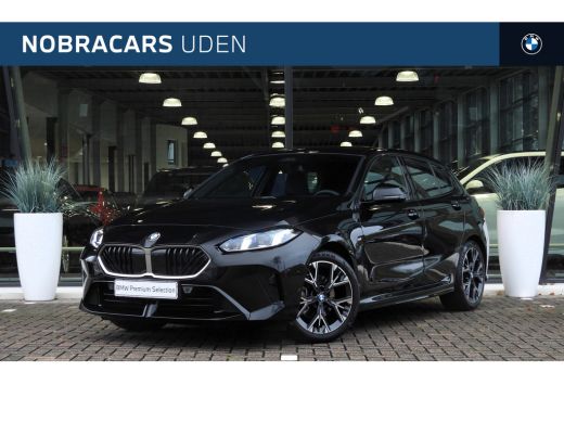 BMW 1 Serie 120 M Sport Automaat / Sportstoelen / Achteruitrijcamera / M Adaptief onderstel / Comfort Access ...
