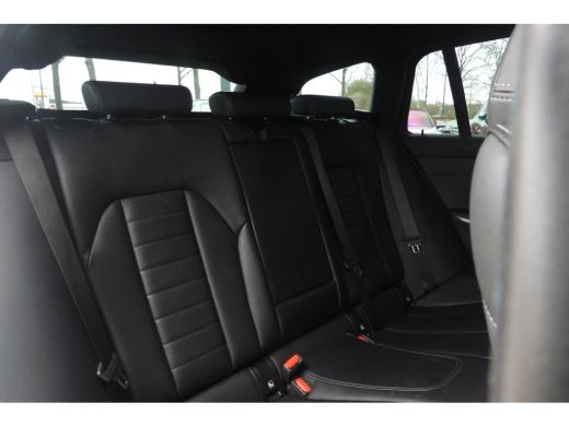 BMW 3 Serie Touring 320i High Executive M Sport Automaat / Trekhaak / Sportstoelen / Achteruitrijcamera / M S... ActivLease financial lease