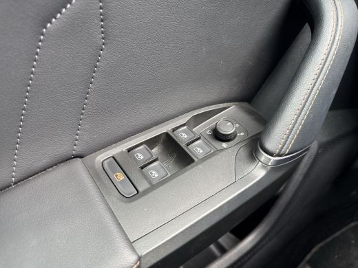 CUPRA Formentor 1.4 e-Hybrid 204Pk PHEV | Trekhaak | Pano Dak  | Elec. klep | SOH 100% | ActivLease financial lease