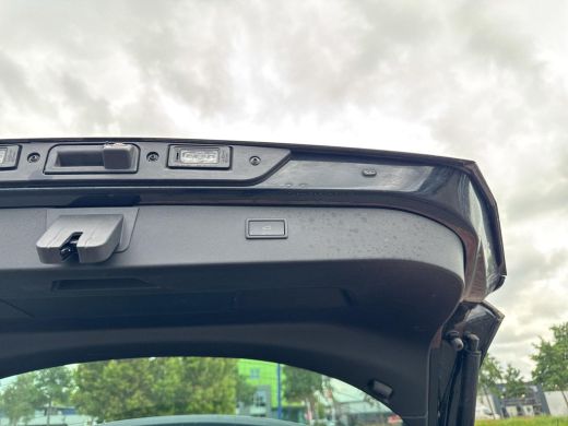 CUPRA Formentor 1.4 e-Hybrid 204Pk PHEV | Trekhaak | Pano Dak  | Elec. klep | SOH 100% | ActivLease financial lease