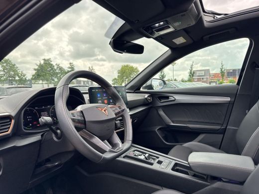 CUPRA Formentor 1.4 e-Hybrid 204Pk PHEV | Trekhaak | Pano Dak  | Elec. klep | SOH 100% | ActivLease financial lease