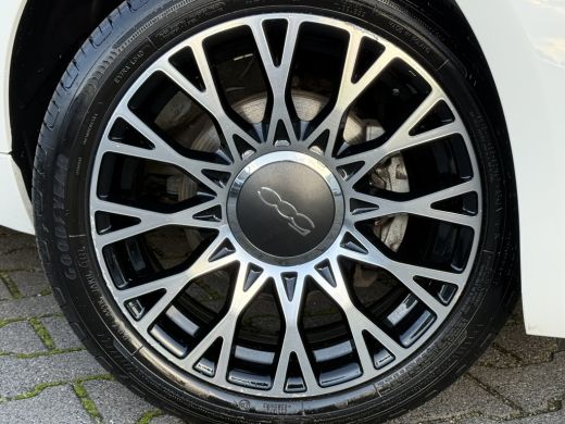 Fiat 500 1.0 Hybrid Dolcevita | Carplay | Pano | DAB | Cruise | PDC ActivLease financial lease