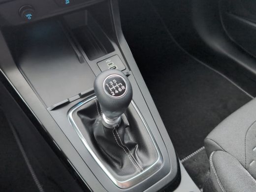 Ford Puma 1.0 Hybrid Titanium | Winter Pack | Camera | Cruise Control | Apple Carplay | Navigatie | Achteru... ActivLease financial lease