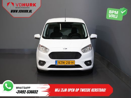 Ford Transit Courier 1.0 EcoBoost Limited BENZINE BPM VRIJ! Carplay/ Camera/ Climate/ Cruise/ PDC/ LMV/ DAB ActivLease financial lease