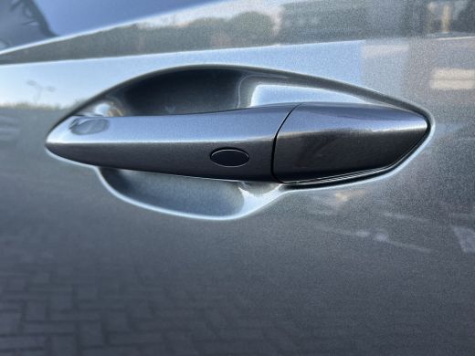 Hyundai Tucson 1.6 T-GDI PHEV Comfort Smart 4WD | LED | Camera | 19'' Lichtmetaal | Airco achter | Adaptieve cru... ActivLease financial lease