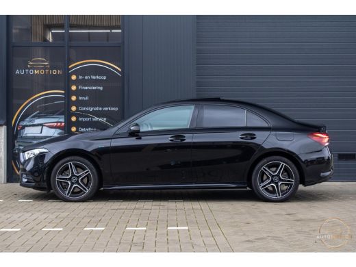 Mercedes-Benz A-Klasse 250e Business AMG Lim PANO MEMORY CAMERA STOELVERWARMING ActivLease financial lease