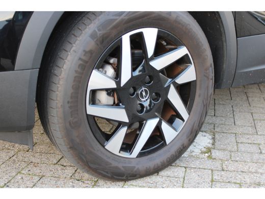 Opel Mokka-e Level 3 50 kWh / Navigatie via Carplay / Parkeersensoren / Climate Control / LED / DAB / 17'' LMV / ActivLease financial lease