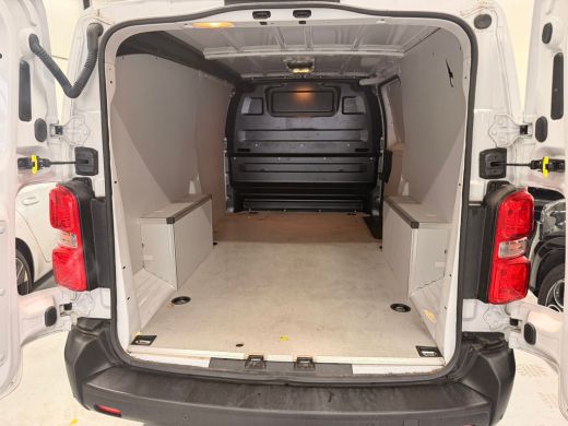 Opel Vivaro 2.0 Diesel 180 S&S L3 Stuurverwarming | Climate Control | Carplay | Digitaal Dashboard | Parkeers... ActivLease financial lease