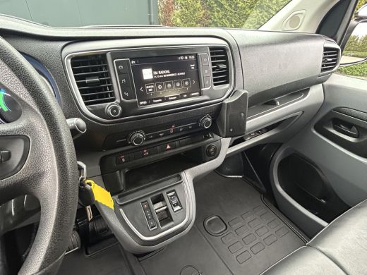 Opel Vivaro-e 75 kWh / L2H1 / 1e EIG. / 100% ELEKTRISCH / 83.954 KM !! / AIRCO / CRUISE / NAVI / CARPLAY / CAME... ActivLease financial lease