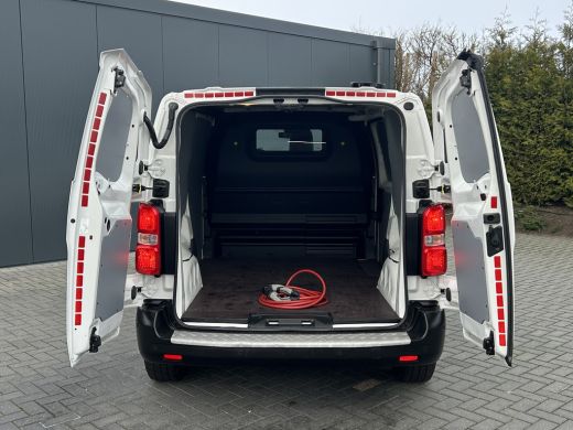 Opel Vivaro-e 75 kWh / L2H1 / 1e EIG. / 100% ELEKTRISCH / 83.954 KM !! / AIRCO / CRUISE / NAVI / CARPLAY / CAME... ActivLease financial lease