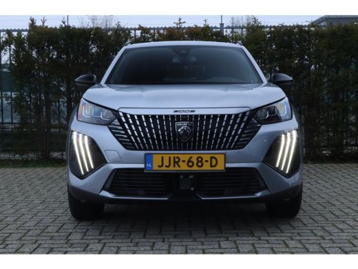 Peugeot 2008 1.2 Hybrid 145 Allure | Adapt. Cruise | 360 Camera | Navi | Carplay | AllGrip | Keyless | BLIS | LMV ActivLease financial lease