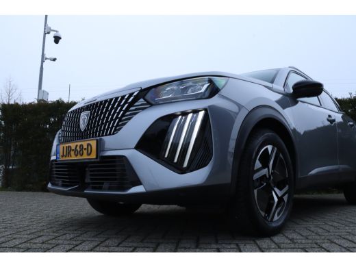 Peugeot 2008 1.2 Hybrid 145 Allure | Adapt. Cruise | 360 Camera | Navi | Carplay | AllGrip | Keyless | BLIS | LMV ActivLease financial lease