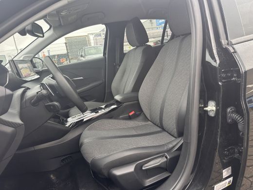 Peugeot 208 1.2 Hybrid 110 e-DCS6 Allure Camera voor + achter | Carplay | Adaptieve Cruise | Climate Control ... ActivLease financial lease