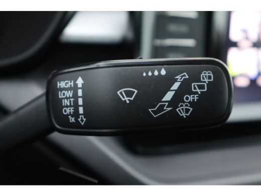 Skoda Fabia 1.0 TSI Ambition 95PK | Airco | Apple Carplay/Android Auto|telefoonintegratie premium | Buitenspi... ActivLease financial lease