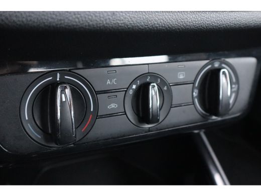 Skoda Fabia 1.0 TSI Ambition 95PK | Airco | Apple Carplay/Android Auto|telefoonintegratie premium | Buitenspi... ActivLease financial lease